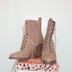 Heeled booties